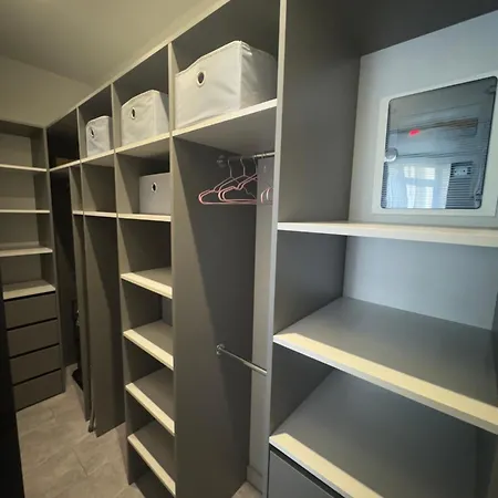 Apartment 36 Kadorr *