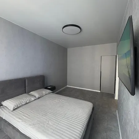 Apartment 36 Kadorr